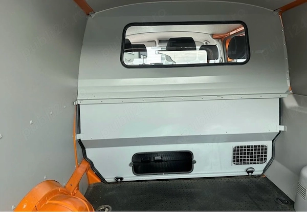 VOLKSWAGEN Transporter 2018 — imagine 4