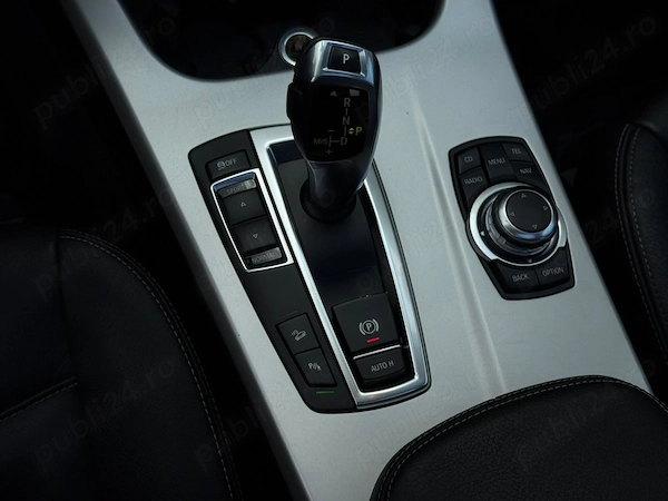BMW X Series (Generic) 2011 — imagine 11
