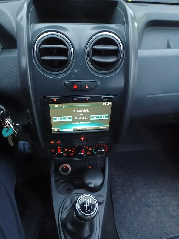 DACIA Duster 2015 — imagine 9