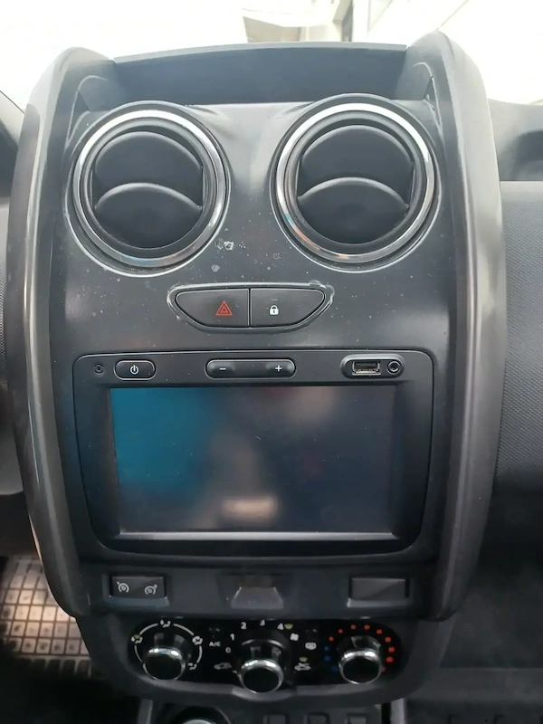 DACIA Duster 2015 — imagine 10