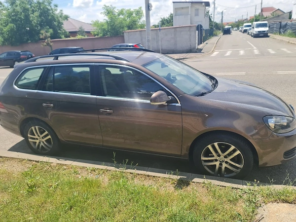 VOLKSWAGEN Golf 2011 — imagine 4