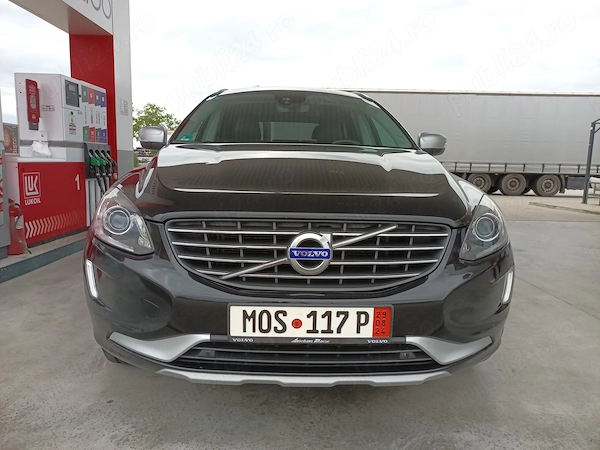 VOLVO XC60 2017 — imagine 5