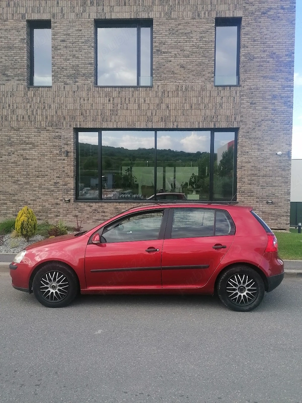 VOLKSWAGEN Golf 2005 — imagine 5