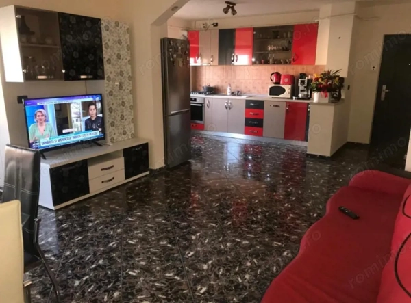 Apartament decomandat 3 camere, 71.86 mp, 2 bai, zona 1 Mai — fotografia 1