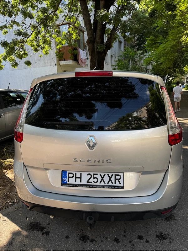 RENAULT Grand Scenic 2012 — imagine 4