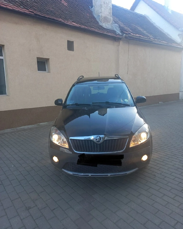 SKODA Roomster 2015 — imagine 7