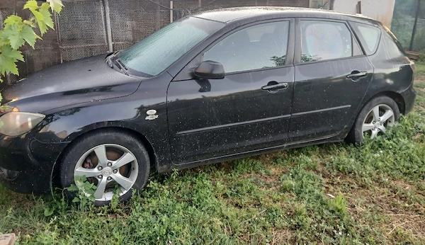 MAZDA 3 2006