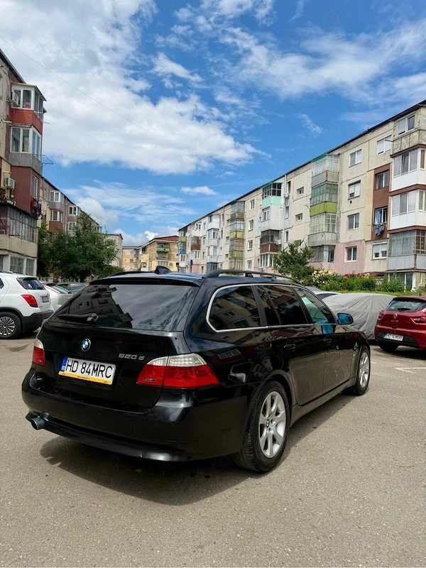 BMW 5 Series 2010 — imagine 3