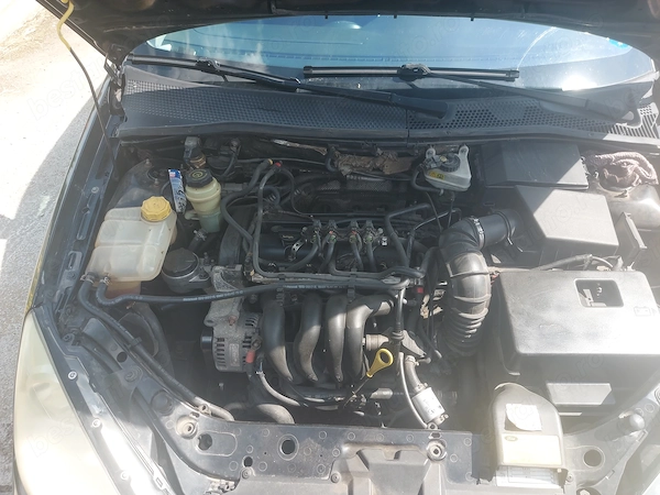 FORD Focus 2002 — imagine 4