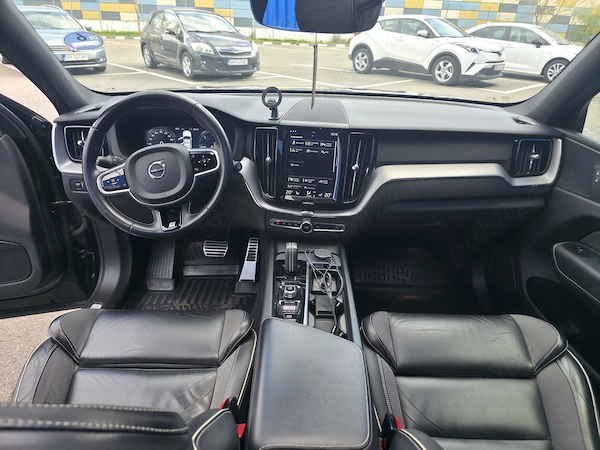 VOLVO XC60 2020 — imagine 6