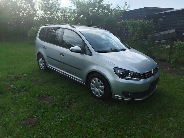 VOLKSWAGEN Touran 2013 — imagine 3