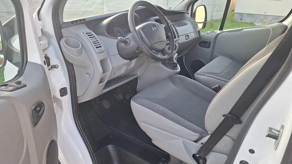 OPEL Vivaro 2014 — imagine 8