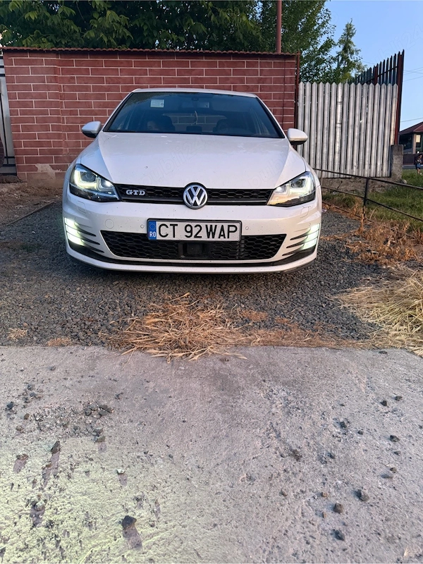 VOLKSWAGEN Golf 2014 — imagine 5