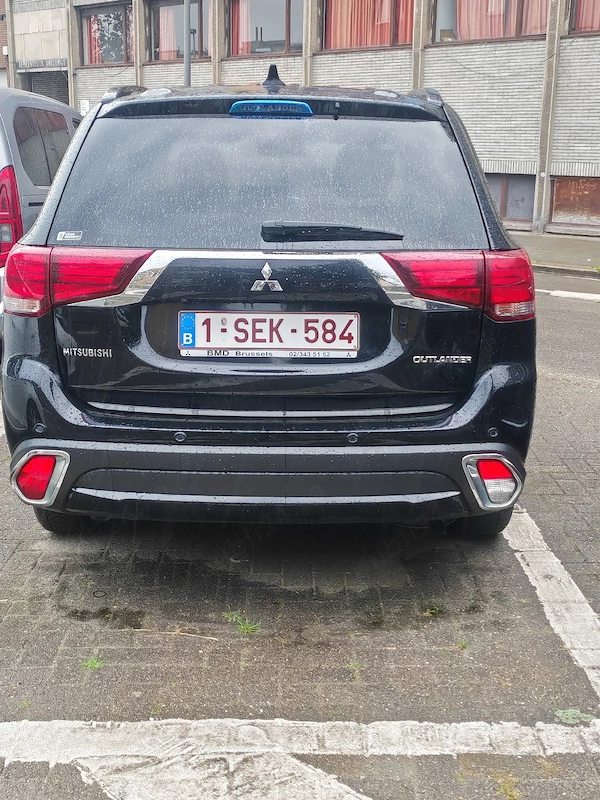 MITSUBISHI Outlander 2018 — imagine 4