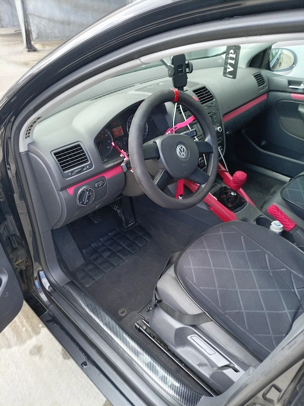 VOLKSWAGEN Golf 2004 — imagine 5