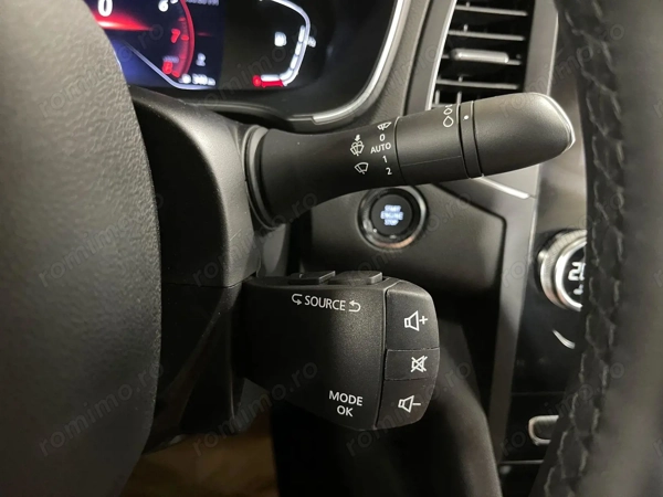 RENAULT Megane 2023 — imagine 18