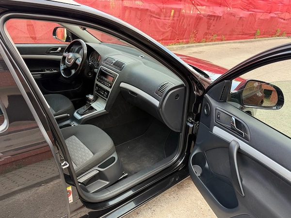 SKODA Octavia 2011 — imagine 9