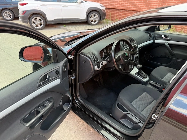 SKODA Octavia 2011 — imagine 6