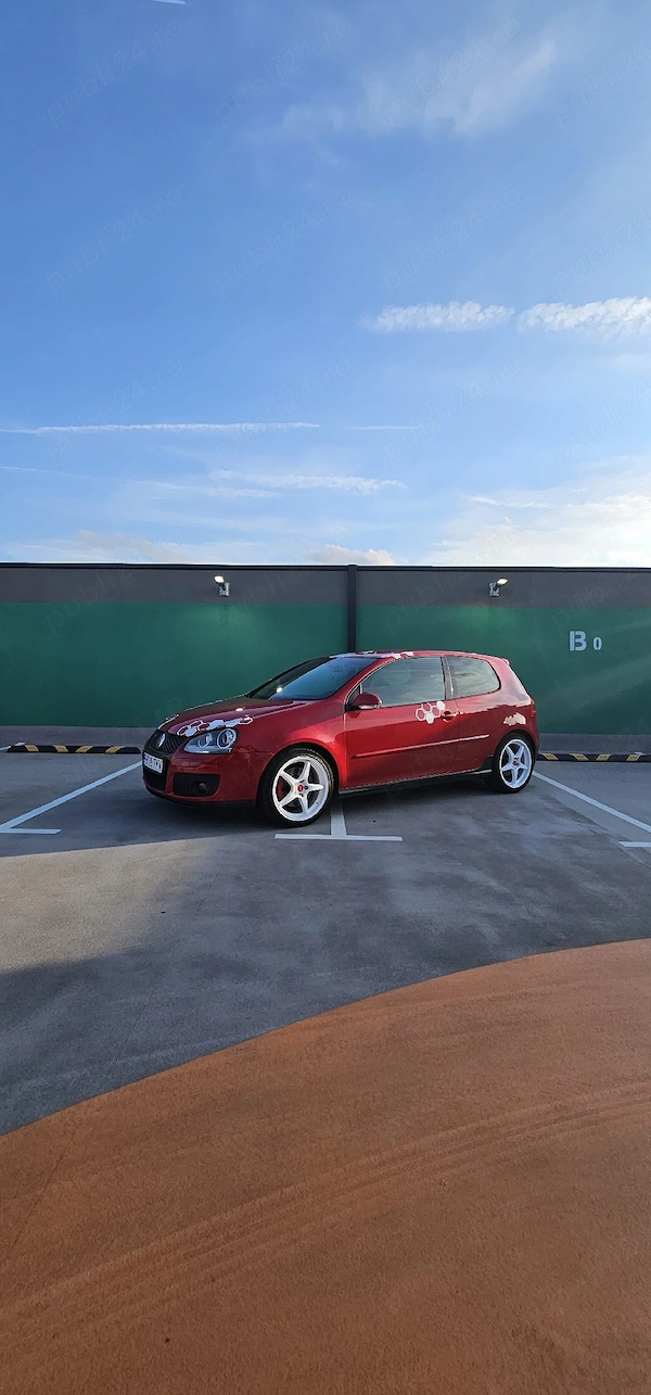 VOLKSWAGEN Golf 2005 — imagine 5