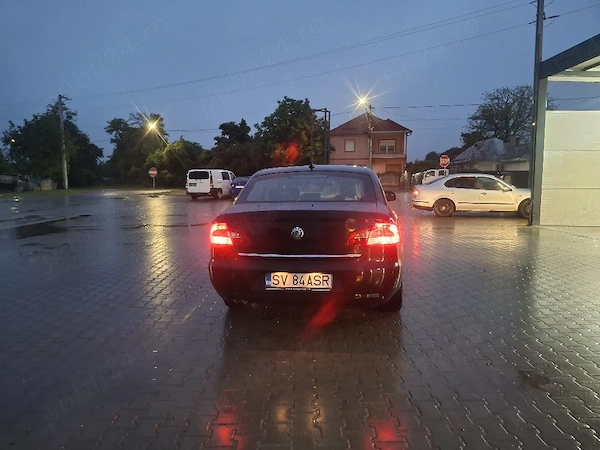 SKODA Superb 2013