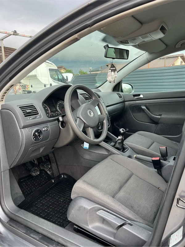 VOLKSWAGEN Golf 2005 — imagine 5