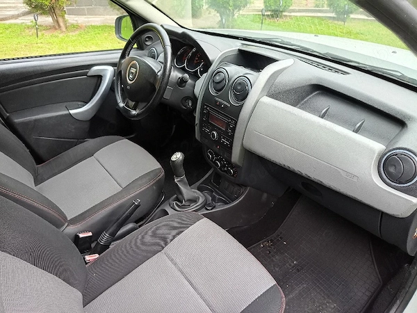 DACIA Duster 2015 — imagine 5