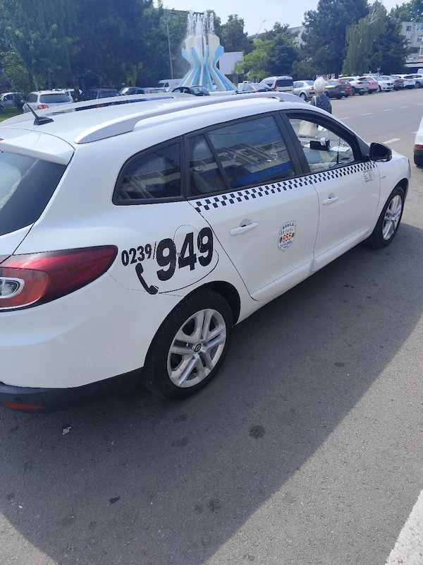 RENAULT Megane 2015 — imagine 2
