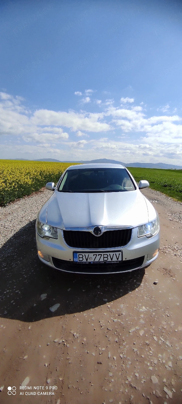 SKODA Superb 2012 — imagine 5
