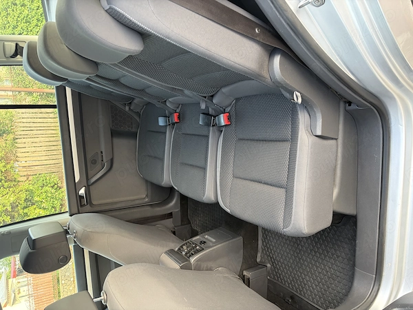 VOLKSWAGEN Touran 2013 — imagine 6