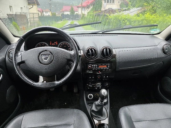 DACIA Duster 2011 — imagine 3