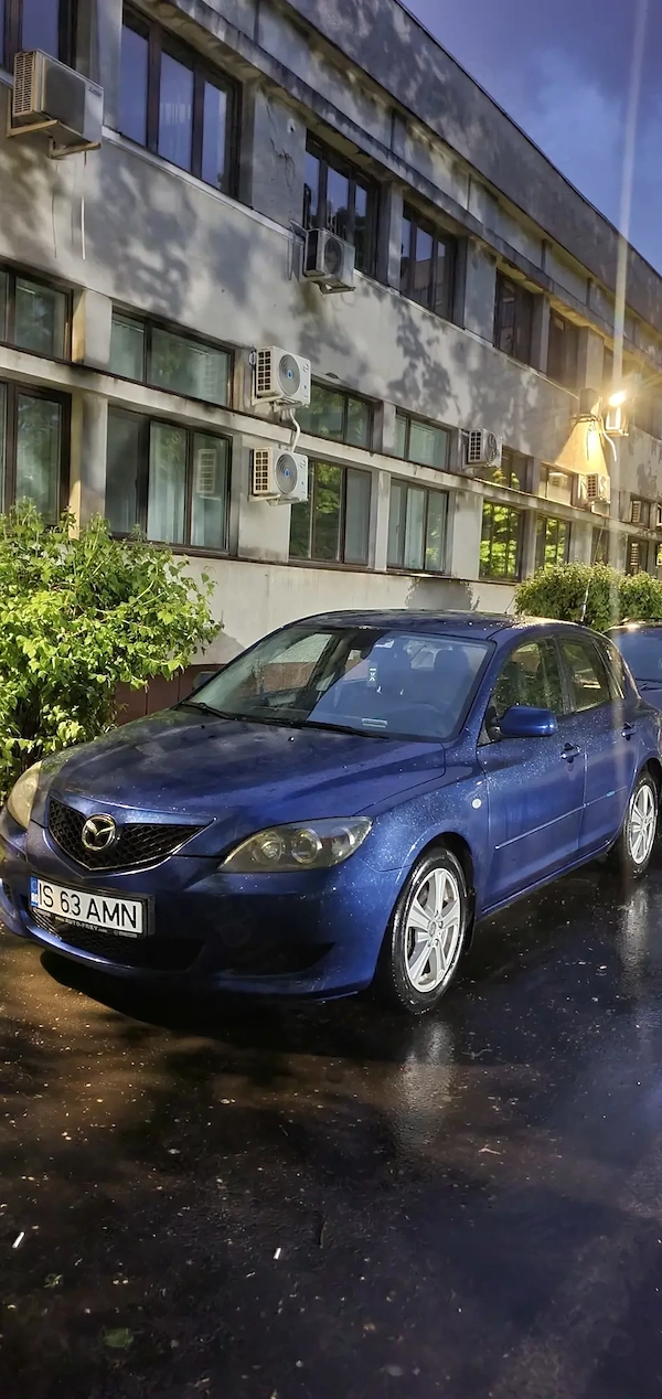 MAZDA 3 2007