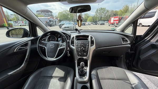 OPEL Astra 2012 — imagine 6