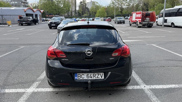 OPEL Astra 2012 — imagine 2
