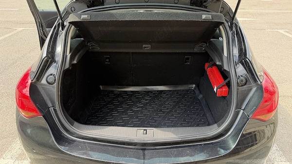 OPEL Astra 2012 — imagine 9