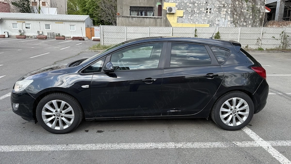 OPEL Astra 2012 — imagine 4