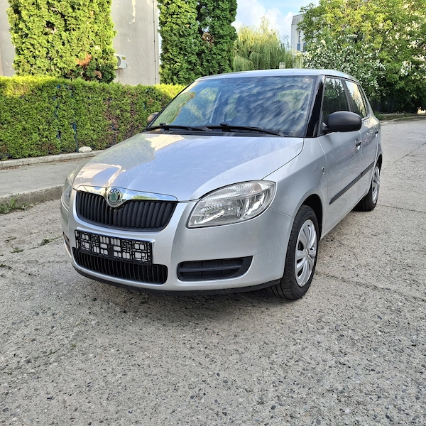 SKODA Fabia 2010 — imagine 2