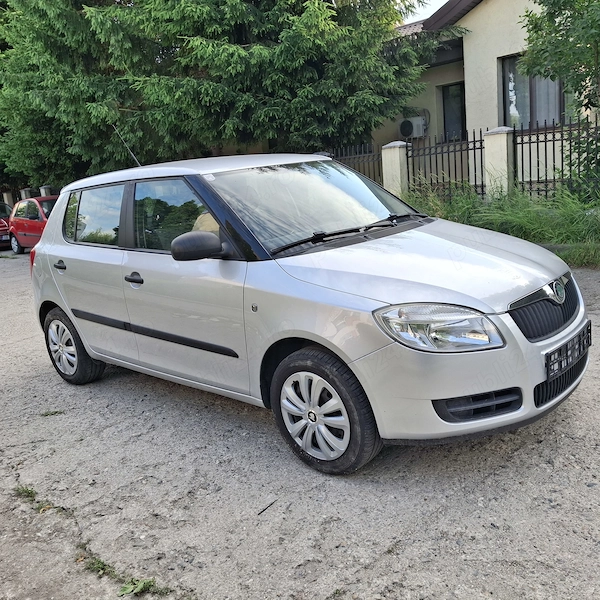 SKODA Fabia 2010 — imagine 7
