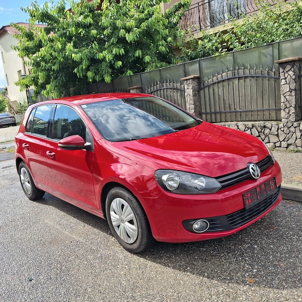 VOLKSWAGEN Golf 2011