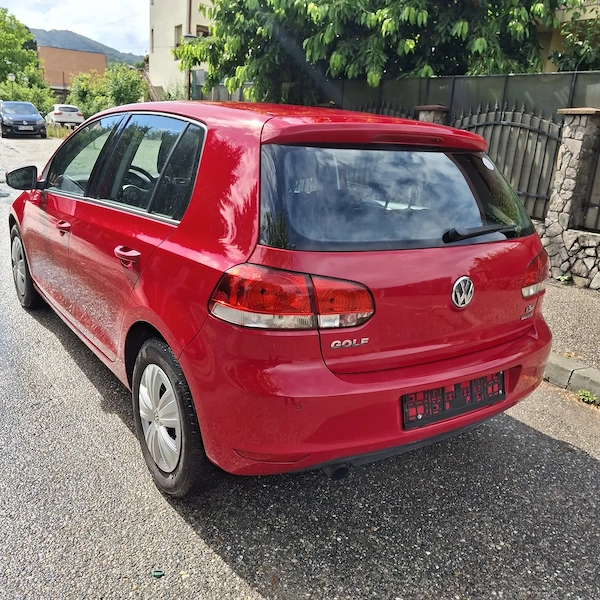 VOLKSWAGEN Golf 2011 — imagine 3