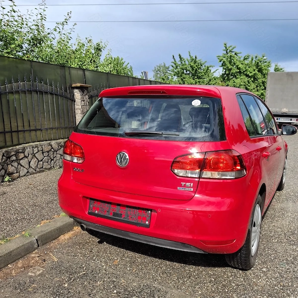 VOLKSWAGEN Golf 2011 — imagine 7