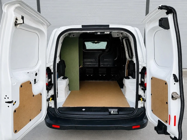 FORD Transit Courier 2020 — imagine 4