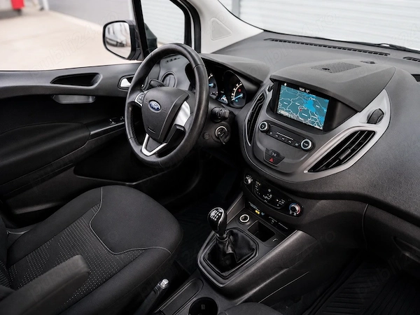 FORD Transit Courier 2020 — imagine 6