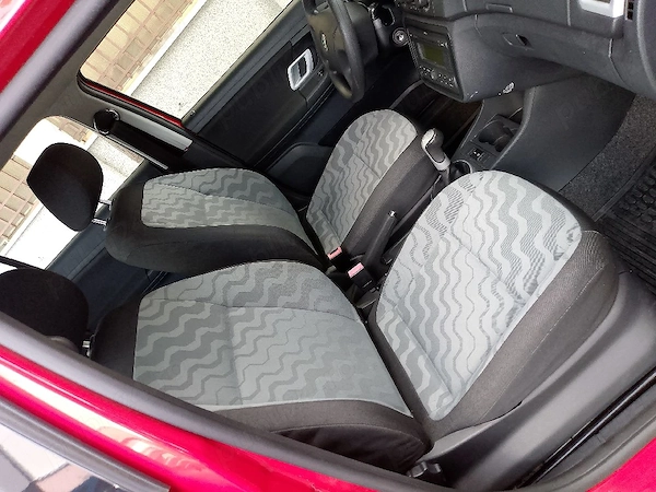 SKODA Fabia 2010 — imagine 2