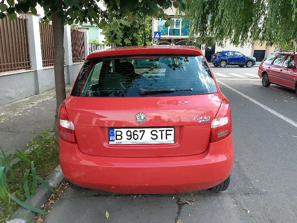 SKODA Fabia 2010 — imagine 4