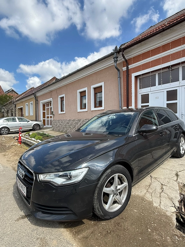AUDI A6 2012