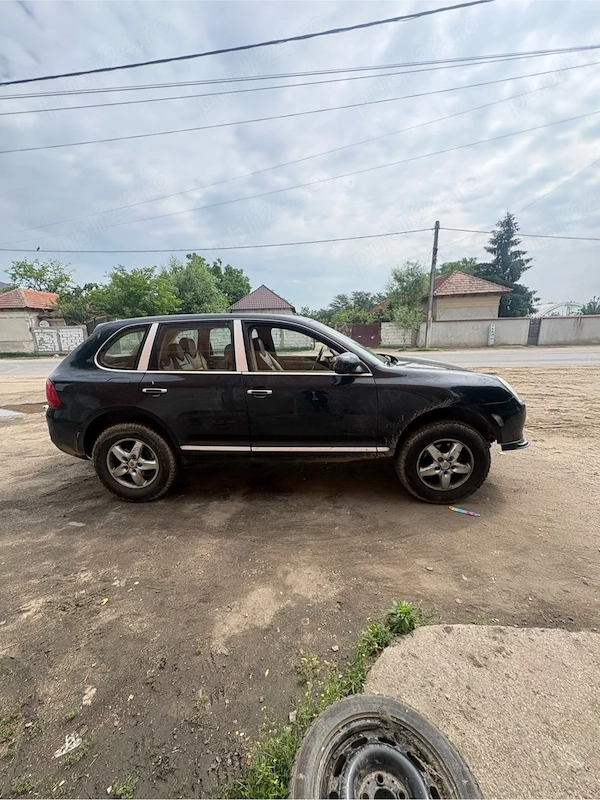 PORSCHE Cayenne 2005