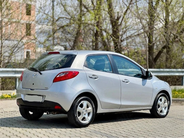 MAZDA 2 2008 — imagine 2