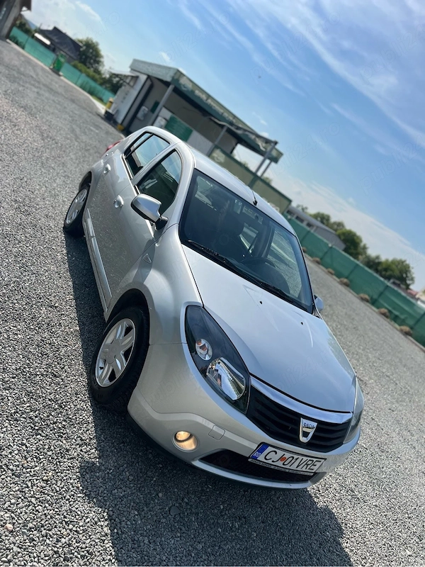 DACIA Sandero 2011 — imagine 3
