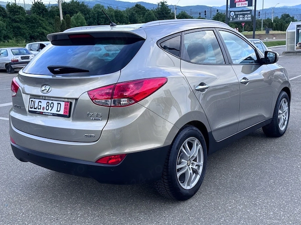 HYUNDAI ix35 2012 — imagine 3