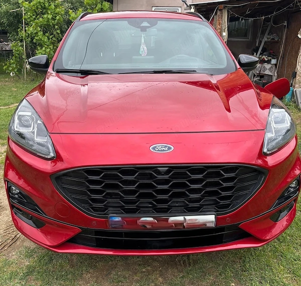 FORD Kuga 2023